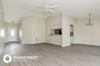 1779 Lakeview Village Dr in Brandon, FL - Building Photo - Building Photo