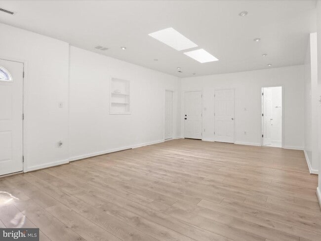 property at 7732 Little River Turnpike