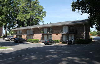 Highland Knoll Apartments