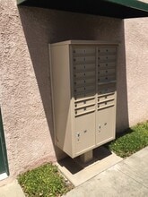 1107 E Tucker St in Compton, CA - Building Photo - Building Photo