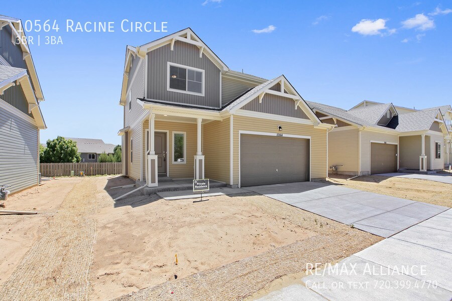 10564 Racine Cir in Commerce City, CO - Building Photo