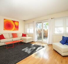 22 Austin St in Boston, MA - Building Photo - Building Photo