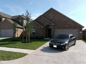 2402 Horned Owl Dr in Katy, TX - Building Photo