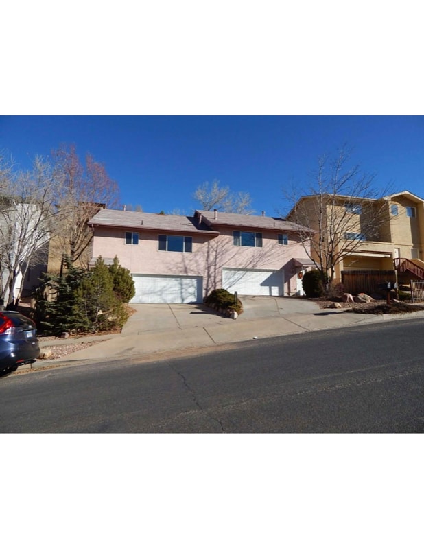 2626 W Pikes Peak Ave