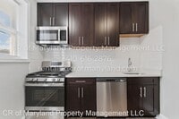 2706 E Chase St photo'