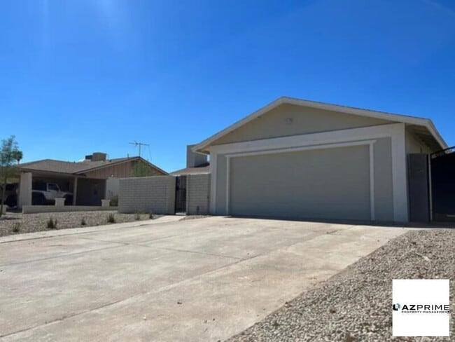 3756 W Redfield Rd in Phoenix, AZ - Building Photo - Building Photo