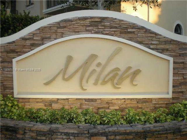 3263 NW 102nd Pl in Doral, FL - Building Photo - Building Photo