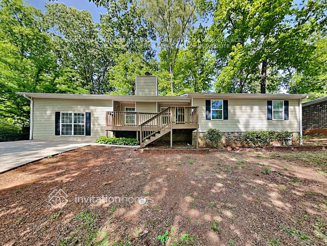 60 Dillard Dr NE