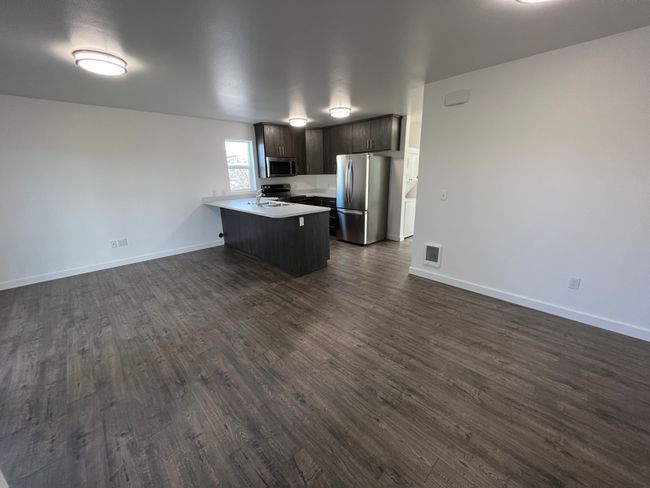 115 13th Ave W-Unit -C in Polson, MT - Building Photo - Building Photo