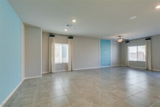 4488 Ginger Hls Ave in Las Vegas, NV - Building Photo - Building Photo