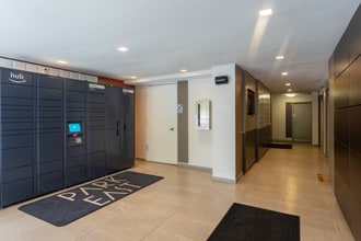 Park East Apartments in Washington, DC - Building Photo - Lobby