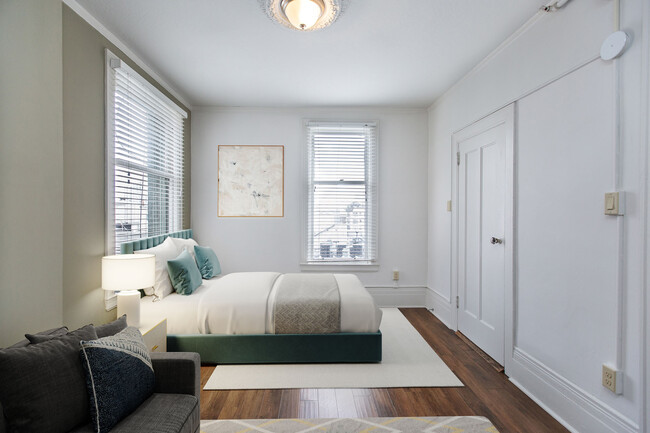 735 Taylor in San Francisco, CA - Building Photo - Building Photo