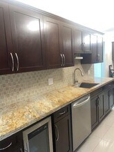 1201 SW 128th Terrace in Pembroke Pines, FL - Building Photo - Building Photo