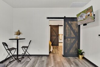 902 Residence St in Wallace, ID - Building Photo - Building Photo