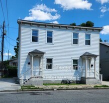 816 Ott St in Savannah, GA - Building Photo