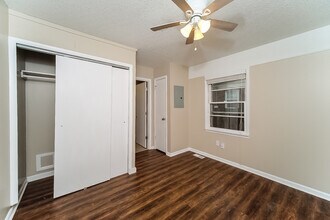 4610 Rutledge Dr NW in Huntsville, AL - Building Photo - Building Photo