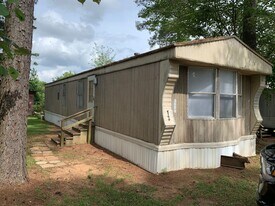 13 Peaceful Pines Dr in Haughton, LA - Building Photo