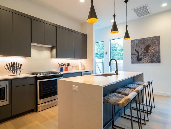 property at 1811 Willow St