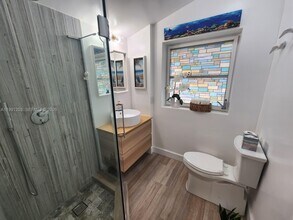 831 Plover Ave in Miami Springs, FL - Building Photo - Building Photo