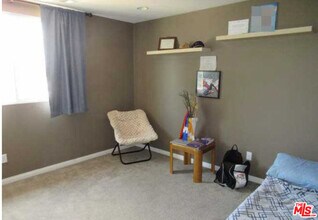 9644 Pine Orchard St in Los Angeles, CA - Building Photo - Building Photo