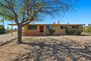210 S Alandale Pl in Tucson, AZ - Building Photo