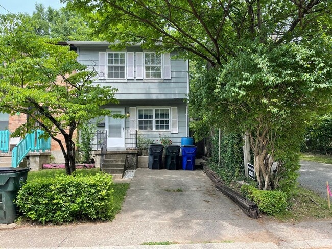 property at 555 Toner St