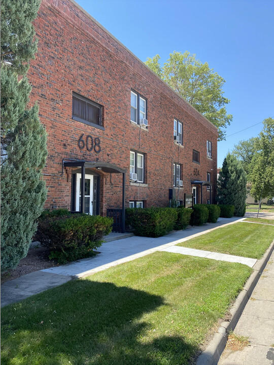6th Ave Flats in Holdrege, NE - Building Photo