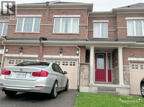 303 Raymond Rd in Ancaster, ON - Building Photo - Building Photo