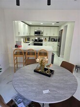 6904 SW 114th Pl in Miami, FL - Building Photo - Building Photo