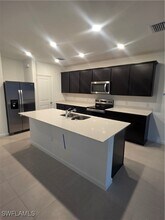 27833 Solis Grande Dr in Bonita Springs, FL - Building Photo - Building Photo