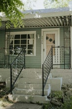 2526 S Madison St in Bloomington, IN - Building Photo - Building Photo