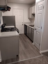 Pinetree Place Apartments in Memphis, TN - Foto de edificio - Building Photo