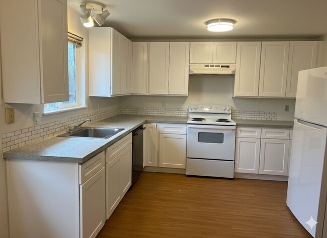 18405 NW Heritage Terrace