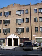 71 Cooper St in New York, NY - Building Photo - Building Photo