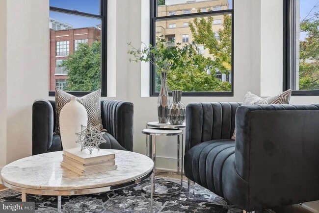 2015 13th St NW in Washington, DC - Building Photo - Building Photo