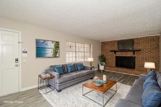 2071 Old Alabama Rd SW in Austell, GA - Building Photo - Building Photo