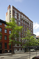 24 W 9th St Apartments