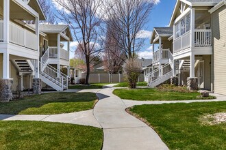 509 State St in Eagle, ID - Foto de edificio - Building Photo