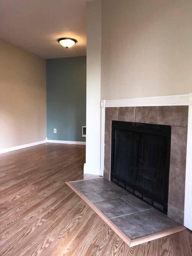 5300 Harbour Pointe Blvd, Unit 302H in Mukilteo, WA - Building Photo - Building Photo