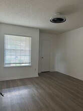 714 Parkview Cir in Hewitt, TX - Building Photo - Building Photo