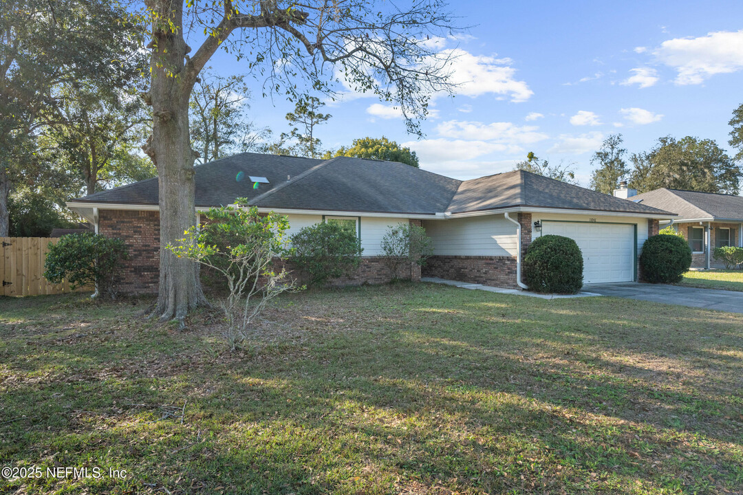 11846 N Narrow Oak Ln in Jacksonville, FL - Building Photo