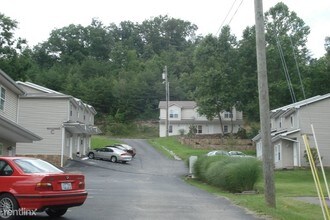 939 Piedmont St in Morehead, KY - Building Photo - Building Photo