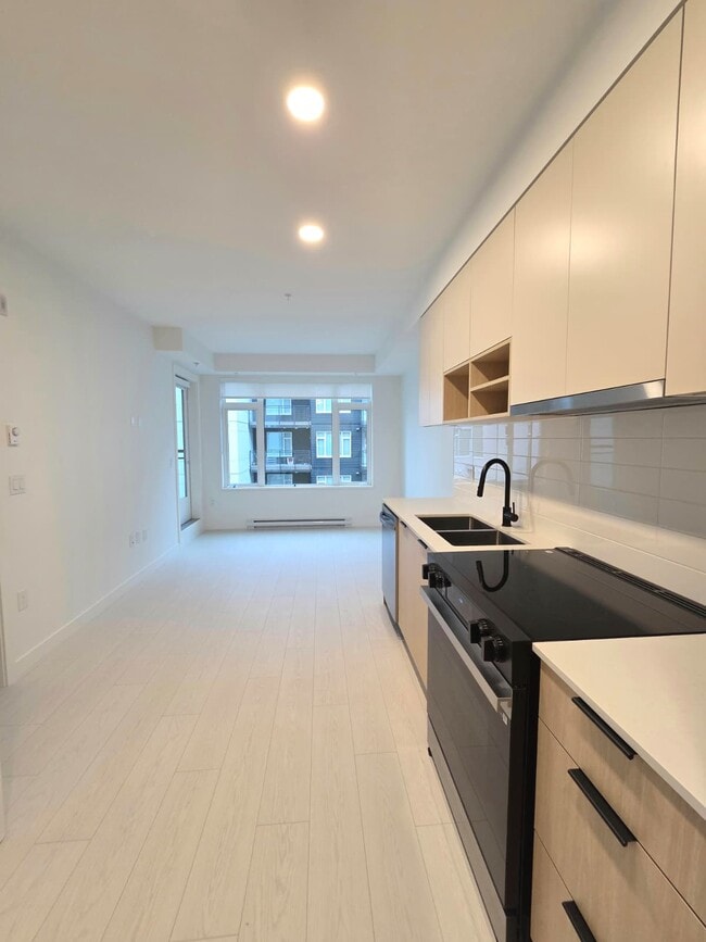 property at 10465 139 St