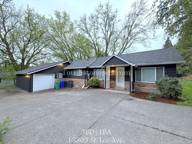property at 15303 SE Lee Ave