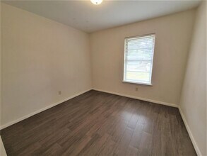 955 Seagate Ln in Houston, TX - Building Photo - Building Photo
