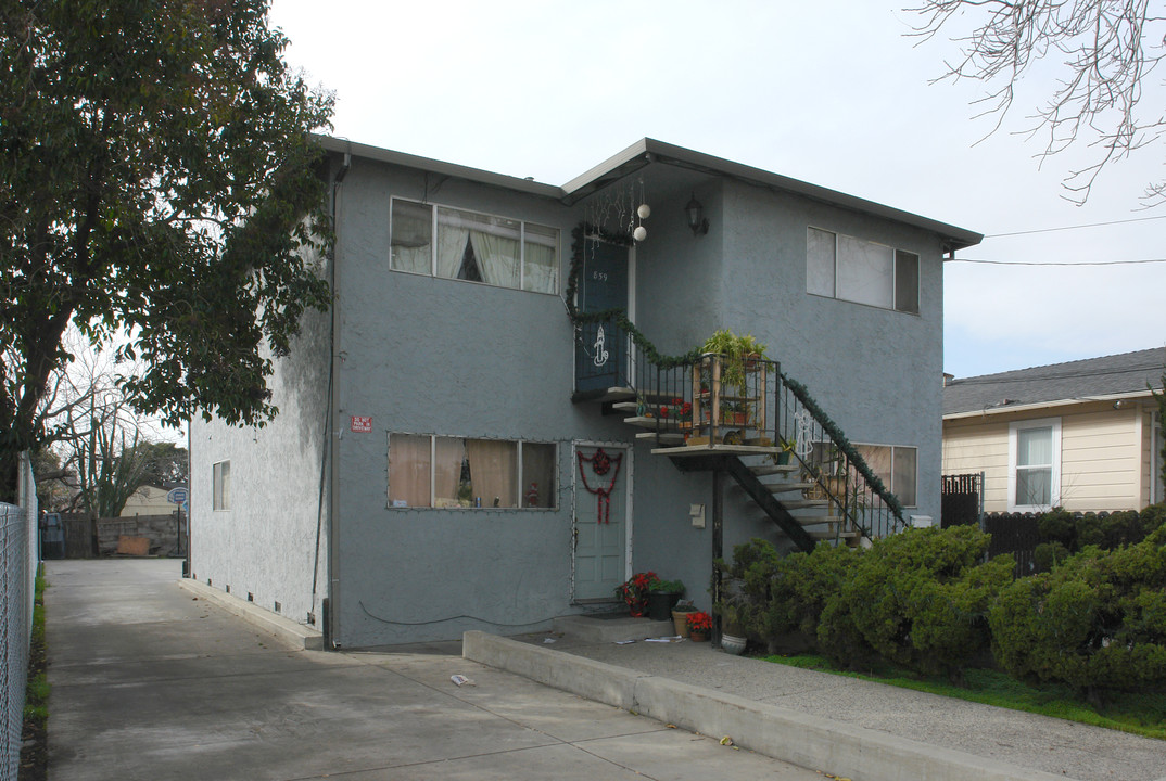 857-859 N 12th St in San Jose, CA - Building Photo