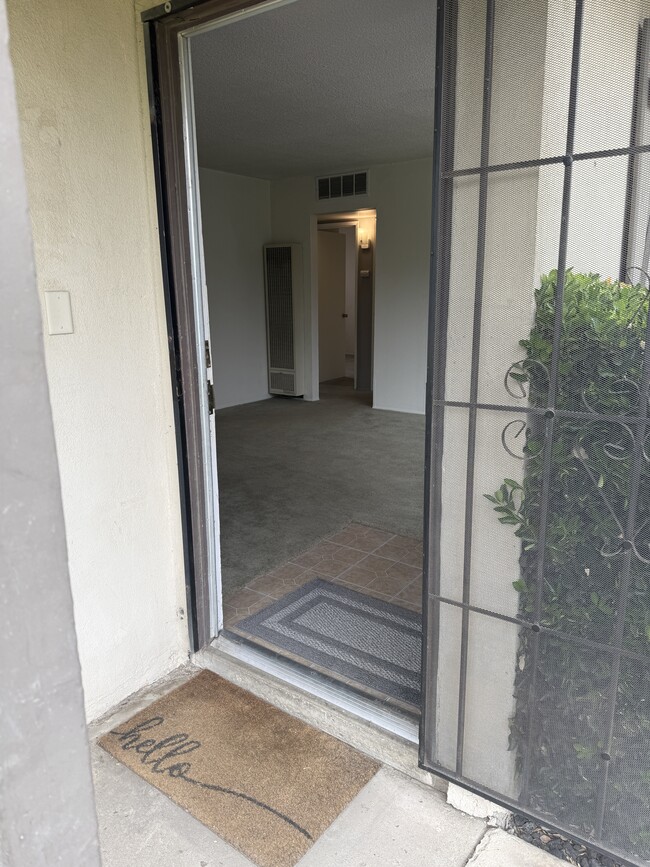 3126 Bank St, Unit 3126, Unit 3126