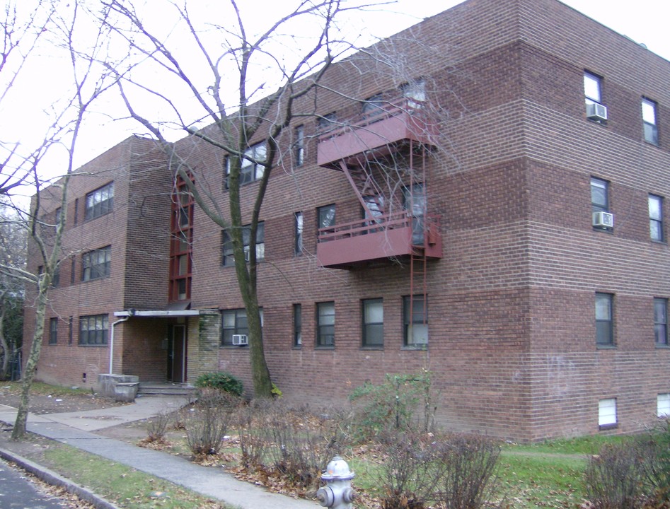 East Orange Comm Homes in East Orange, NJ - Foto de edificio