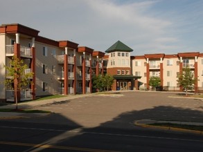 The Crossings at Town Centre in Waconia, MN - Building Photo - Building Photo