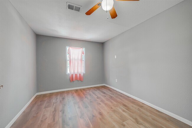 6823 Goforth St in Houston, TX - Building Photo - Building Photo